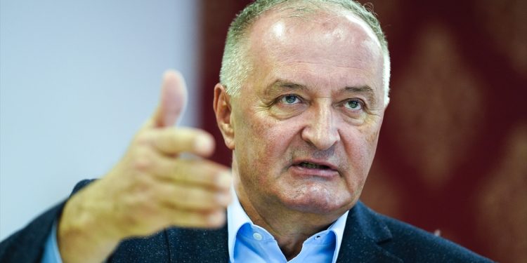 SNSD nakon Konakovićeve najavljuje i smjenu ministra odbrane Zukana Heleza: ‘On urušava sistem odbrane’
