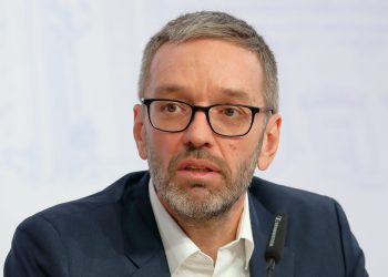 U Austriji na vlast, sve su prilike, dolazi Hans Kickl, a to ruši odbrambeni zid Evrope. Analitičari upozoravaju da će posljedice osjetiti planeta