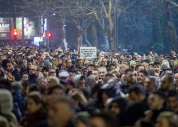 Ustali i studenti u Crnoj Gori: Veliki protesti protiv nasilja i političkog nemara
