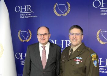 Christian Schmidt sastao se sa komandantom NATO-a u BiH: Razgovarali o sigurnosnoj situaciji