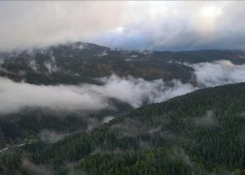 Danas pretežno oblačno, ponegdje moguće slabe padavine