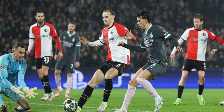 Liga prvaka: Feyenord srušio Milan, Bayern slavio protiv hrabrog Celtica