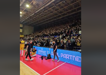 Mejdan večeras ima da ‘gori’: Pogledajte atmosferu uoči utakmice