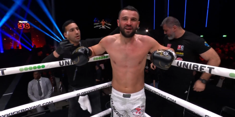 Mesud Selimović odradio fenomenalan debi u najjačoj kickbox organizaciji: Srušio je Hammouchea nokautom