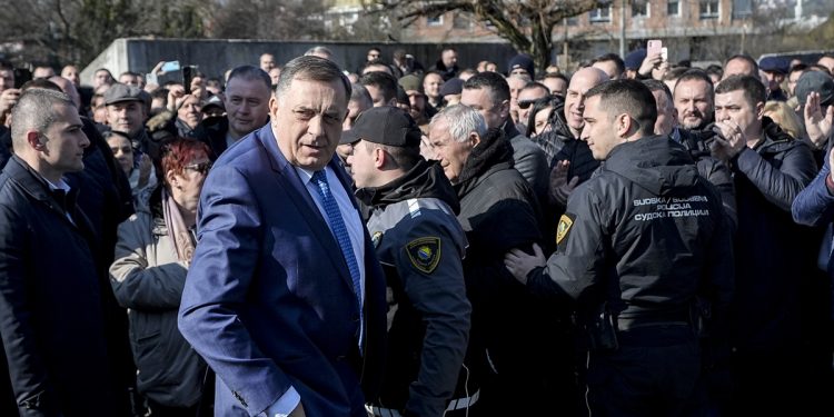 Neviđena histerija u RS nakon što je Tužilaštvo  zatražilo kaznu za Dodika: Ako osude predsjednika, spreman je odgovor!