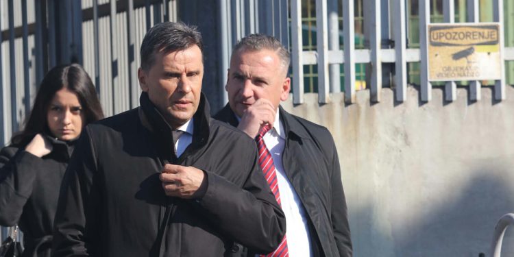 Nezavisna komisija posjetila Novalića u zatvoru i utvrdila: Nikakva prava mu nisu ugrožena. Ima pravo na pozive i posjete porodice i advokata