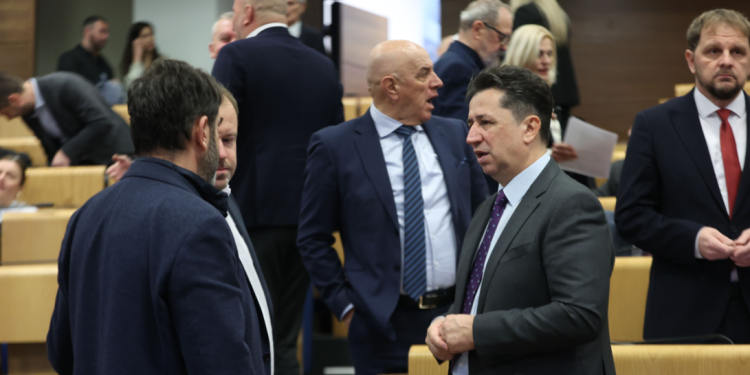 Predstavnički dom Parlamenta FBiH okončao cjelodnevno zasjedanje. Šta je sve usvojeno?