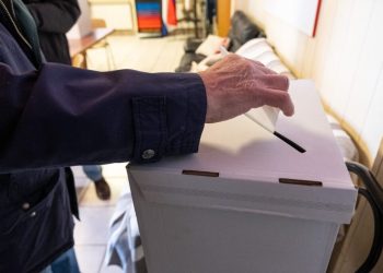 Privedene četiri uposlenice Centra za socijalni rad na Kosovu zbog pokušaja uticaja na glasanje