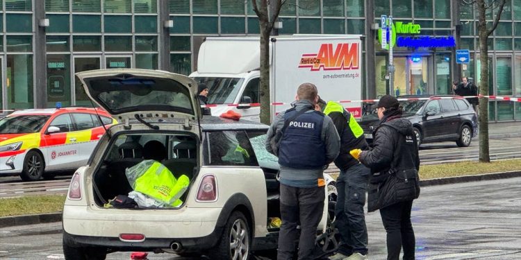 Prve žrtve napada u Minhenu: Majka i kćerka podlegle povredama