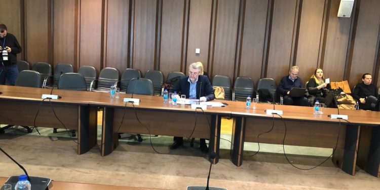 U toku je javno saslušanje Edina Forte: Uvozimo ljude iz Srbije, potrebni su nam naši kontrolori leta u BHANSI