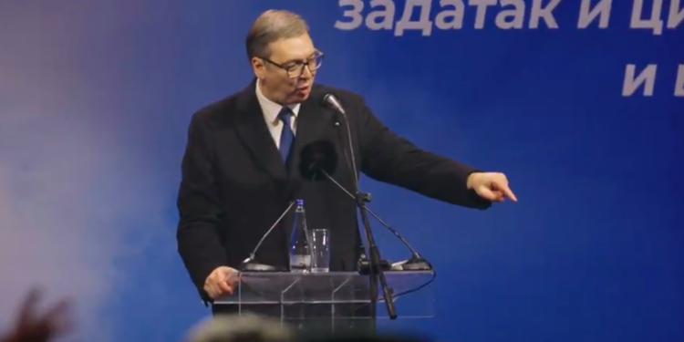 Vučić i Macron razgovarali o miru i evropskom putu Srbije