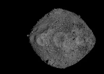 Zove se Bennu, dolazi iz svemira, veličine je 500 metara i ima šanse da udari u Zemlju