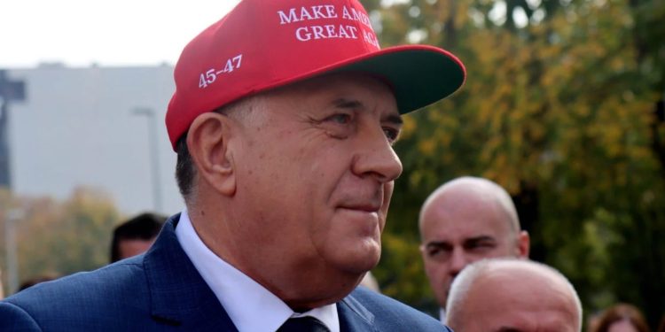 Amerikanci žestoko udarili na Dodika, on se tješi: Ovo je reciklirano saopćenje Murphyja, upućeno preko zaostalog osoblja