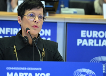 EU poziva na smirivanje tenzija u Skupštini Srbije