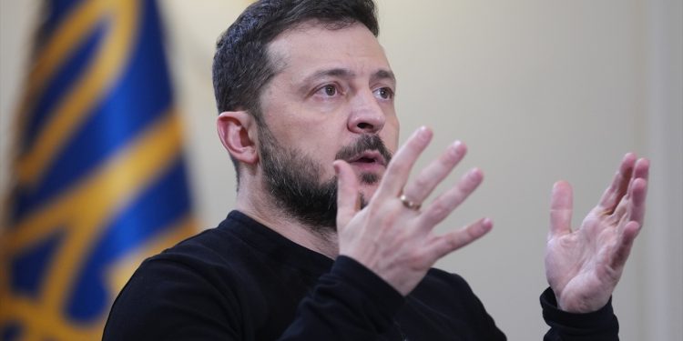 Je li ovo sumnjivo? CNN je analizirao sastanak i izbrojao da je Zelenskij čak 33 puta rekao jednu riječ