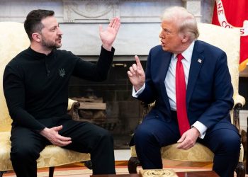 Stigla reakcija Zelenskog na obustavu vojne pomoći iz SAD. Uvjerava Trumpa da želi mir i razgovor: Spremni smo…
