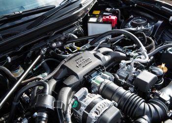 Ukidanje motora sa unutrašnjim sagorijevanjem imalo bi pozitivan uticaj na automobilsku industriju